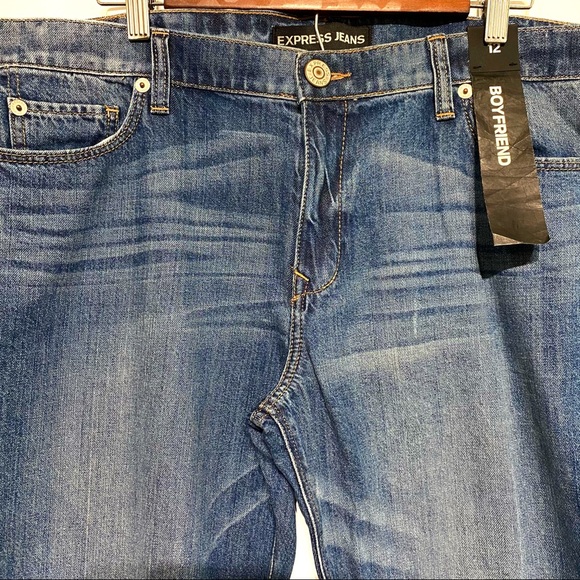 NWT Express Boyfriend Ankle Jeans - Picture 2 of 6